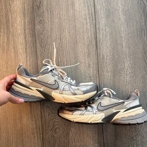 Nike Metallic Gray Sneakers